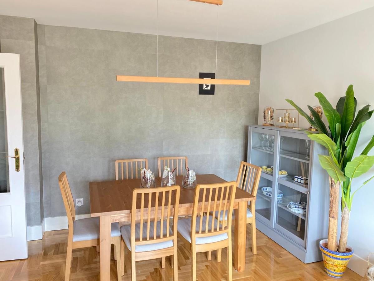 Apartamento Ideal A La Entrada De Salamanca !!! Santa Marta de Tormes Dış mekan fotoğraf