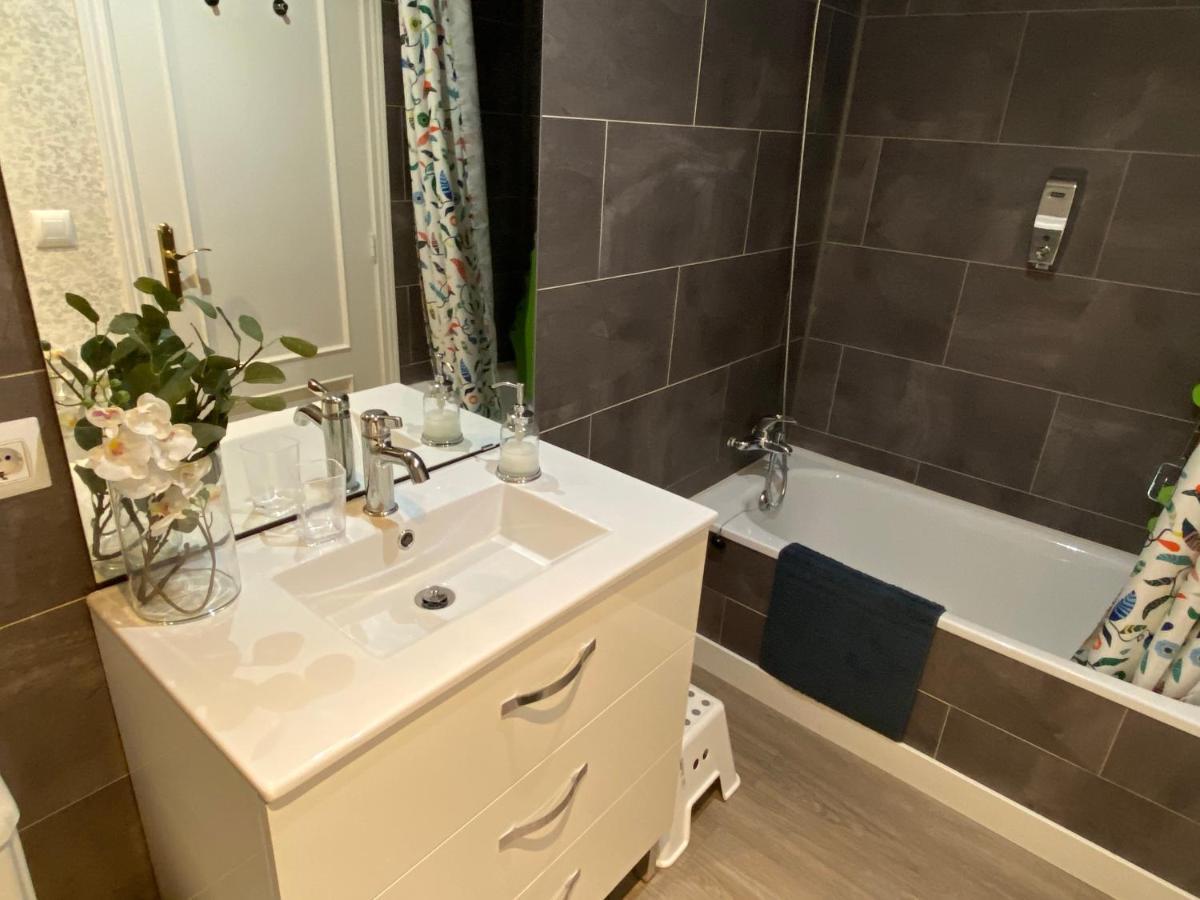 Apartamento Ideal A La Entrada De Salamanca !!! Santa Marta de Tormes Dış mekan fotoğraf